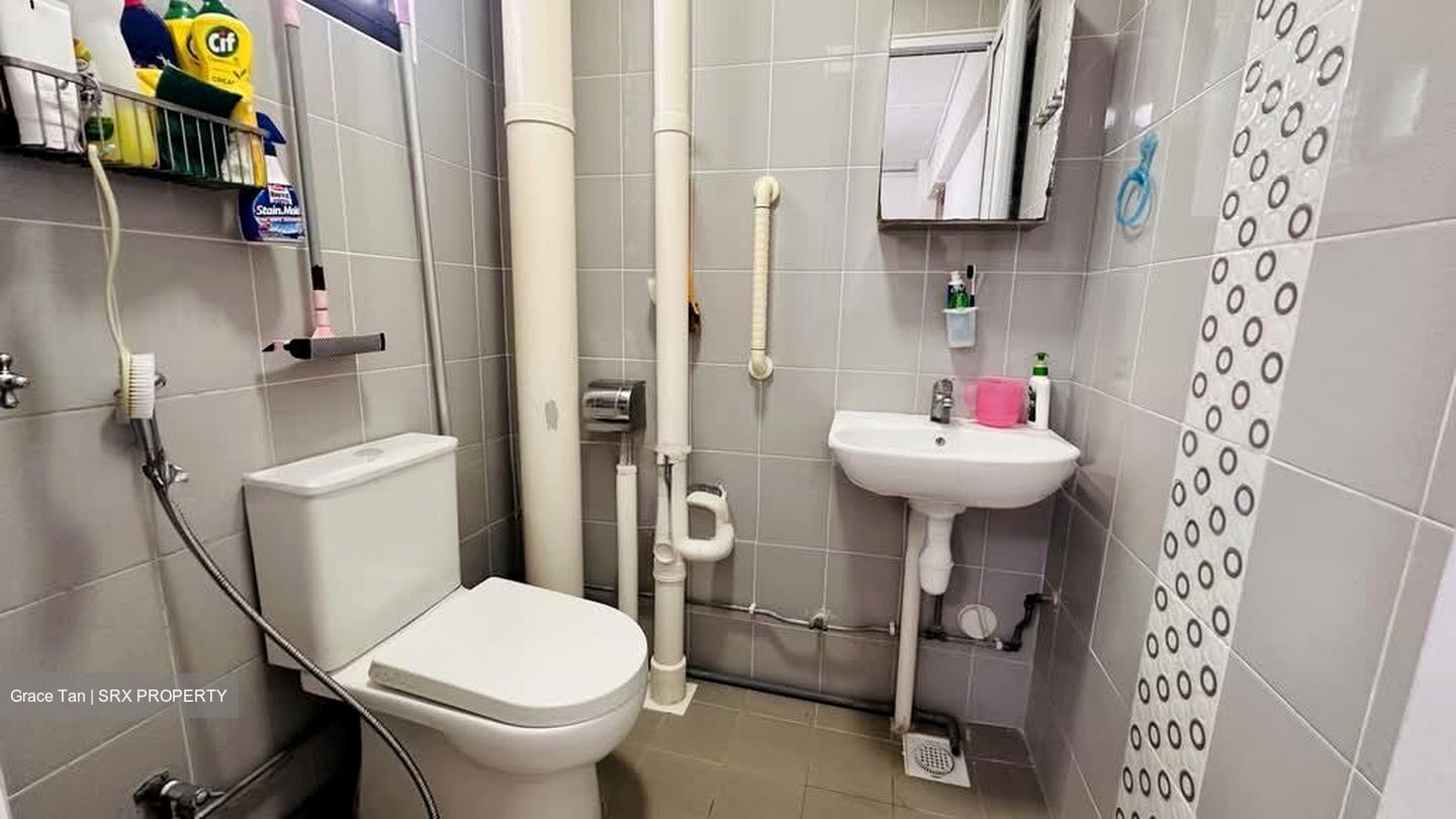 Blk 232 Jurong East Street 21 (Jurong East), HDB 3 Rooms #600607911